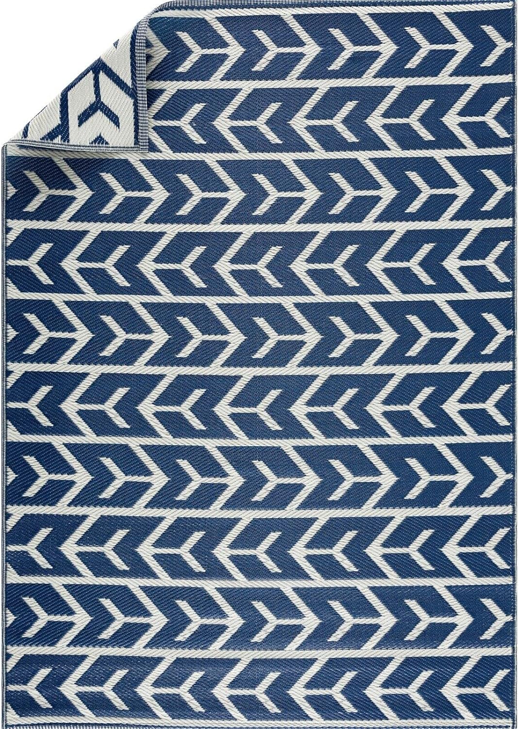 Playa Outdoor Rug - Crease-Free Recycled Plastic Floor Mat for Patio, Camping, Beach, Balcony, Porch, Deck - Weather, Water, Stain, Lightweight, Fade and UV Resistant - Amsterdam- Navy & Creme