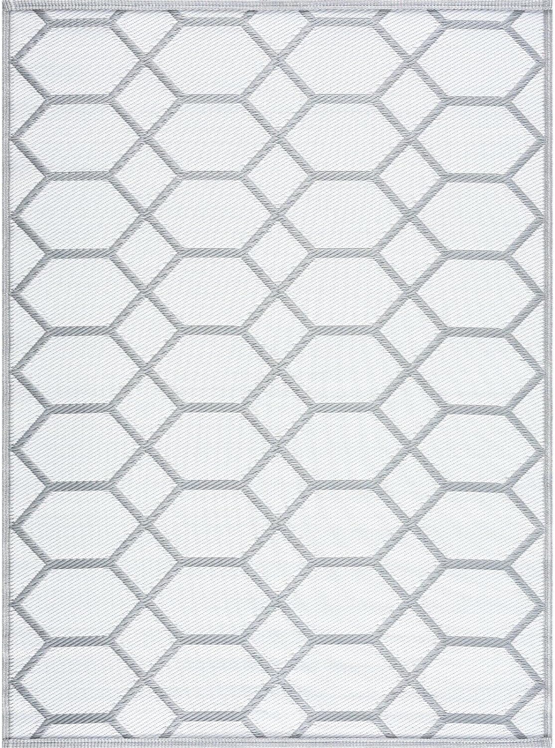 Playa Outdoor Rug - Crease-Free Recycled Plastic Floor Mat for Patio, Camping, Beach, Balcony, Porch, Deck - Weather, Water, Stain, Lightweight, Fade and UV Resistant - Miami- Gray & White