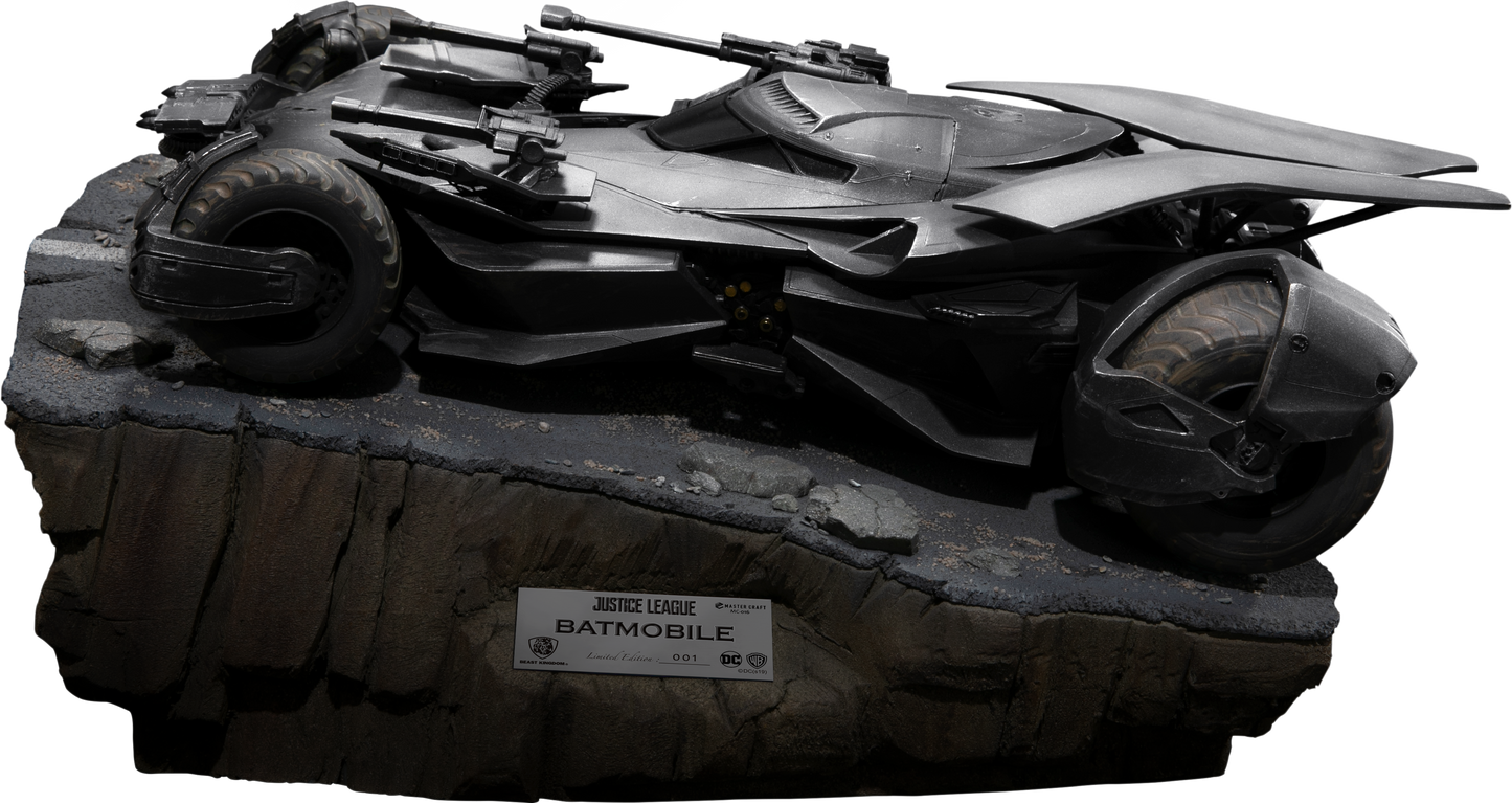 Justice League Master Craft Batmobile (Master Craft)