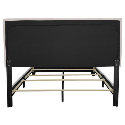 Guyancourt - Panel Bed