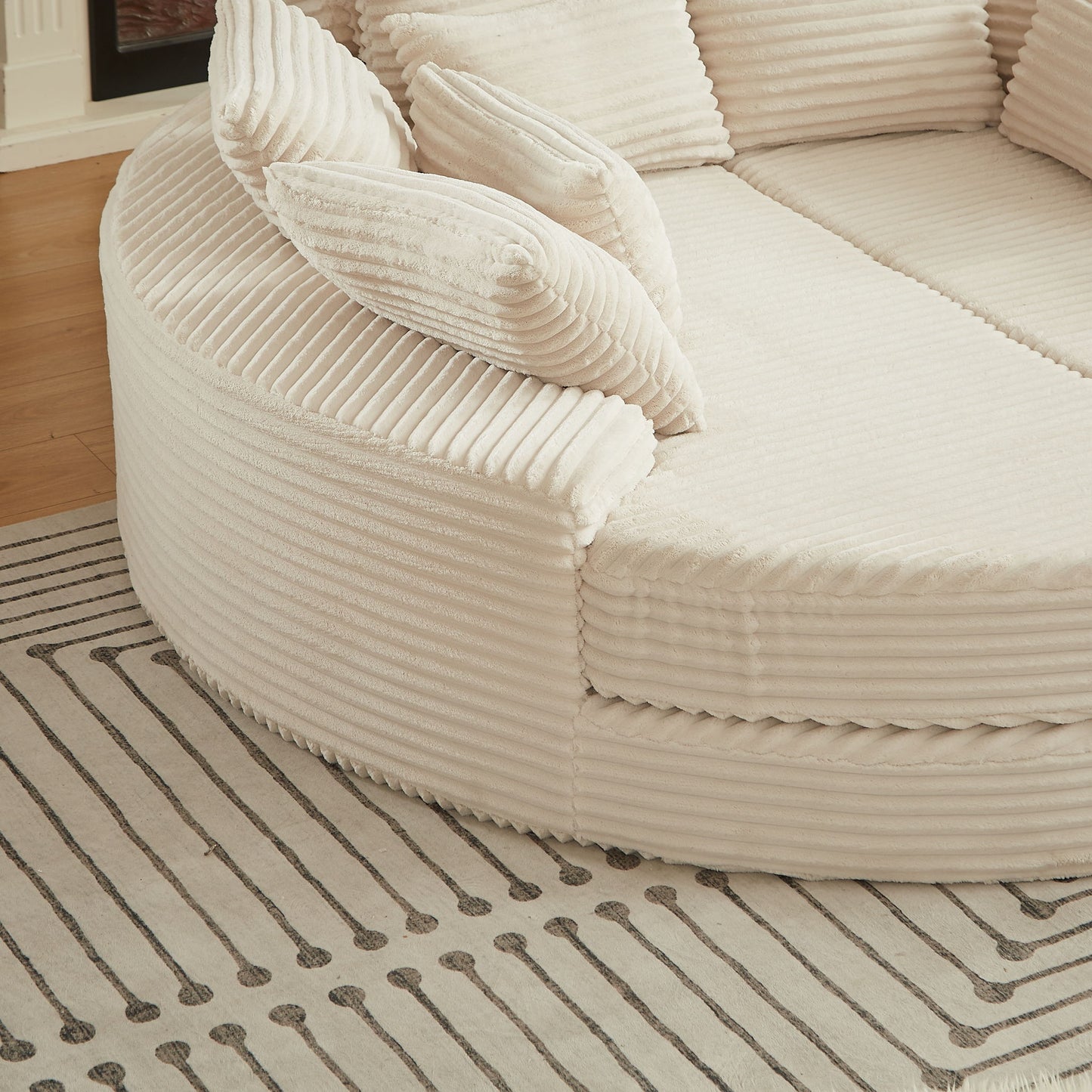 Round Oversized Sofa Bed With 5 Throw Pillows