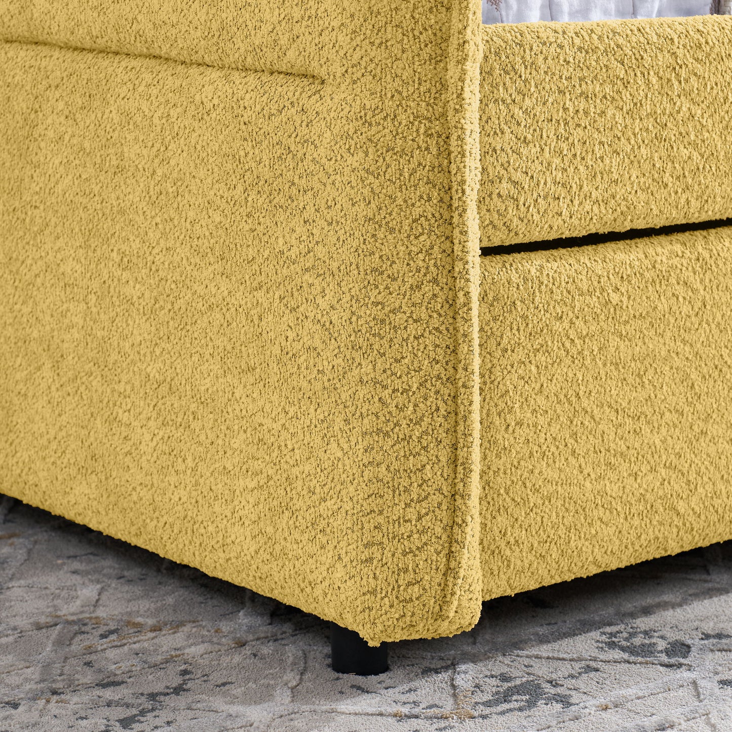 Upholstered Daybed With Pop Up Trundle