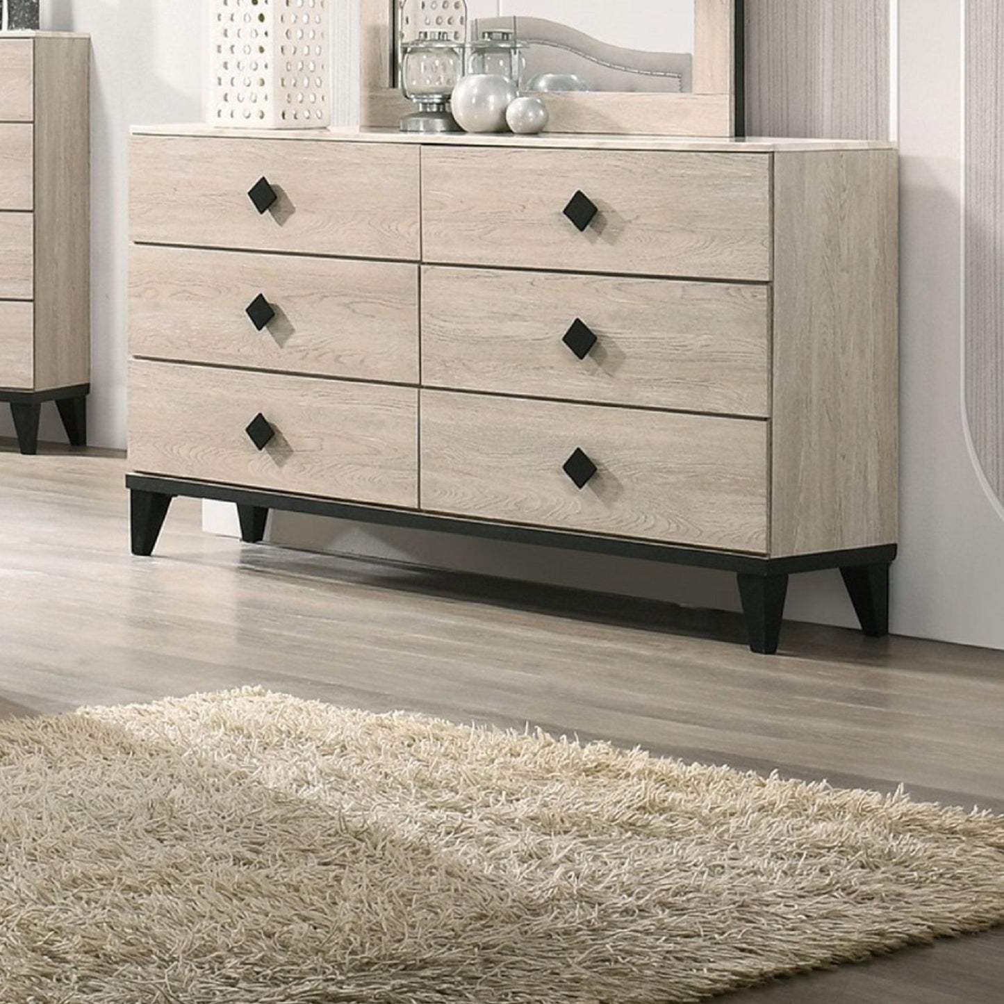 Design Dresser With 6 Drawers
