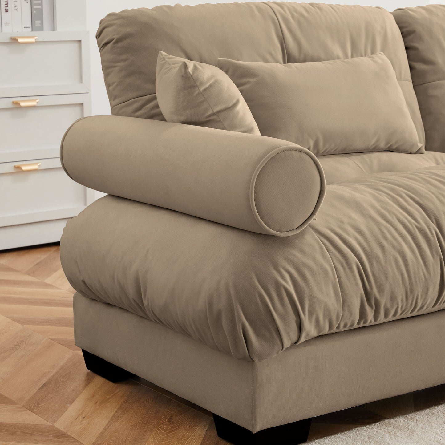Modern Oversize Sofa With Cloud Like Comfort, Featuring Waist And Throw Pillows