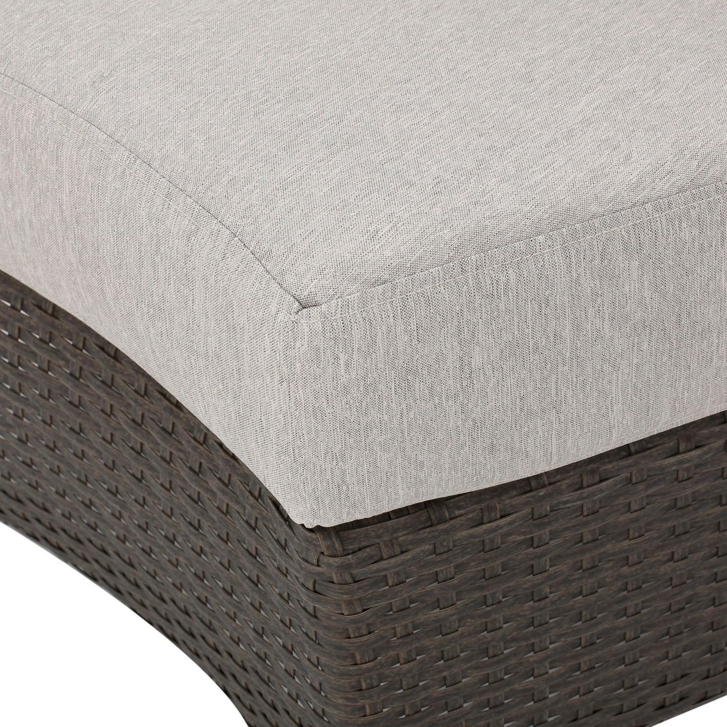 Pt Limon - Modern Outdoor Single Sofa