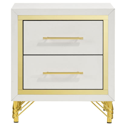Malcolm - Bedroom Set With Wingback Design