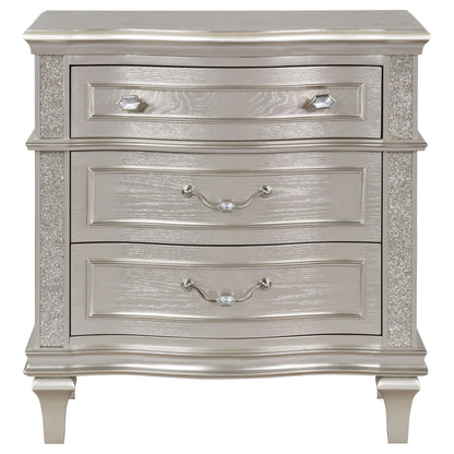 Evangeline - 3 Drawer Nightstand - Oak