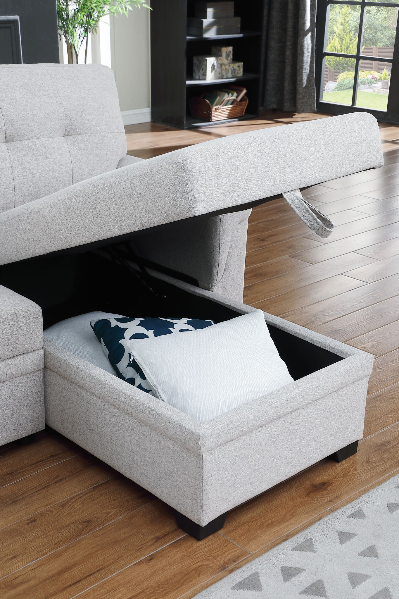 Destiny - Reversible Sleeper Sectional Sofa With Storage Chaise