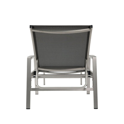 Oaxton - Chaise Lounge