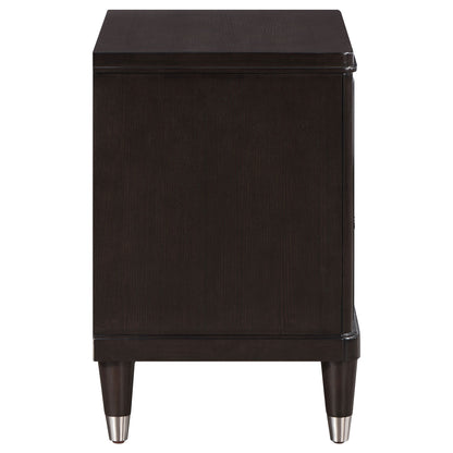 Niguel - 2 Drawer Nightstand With Felt Lined Top Drawer - Brown