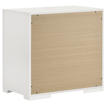 Pierce - 4 Piece Bedroom Set With LED Lighting