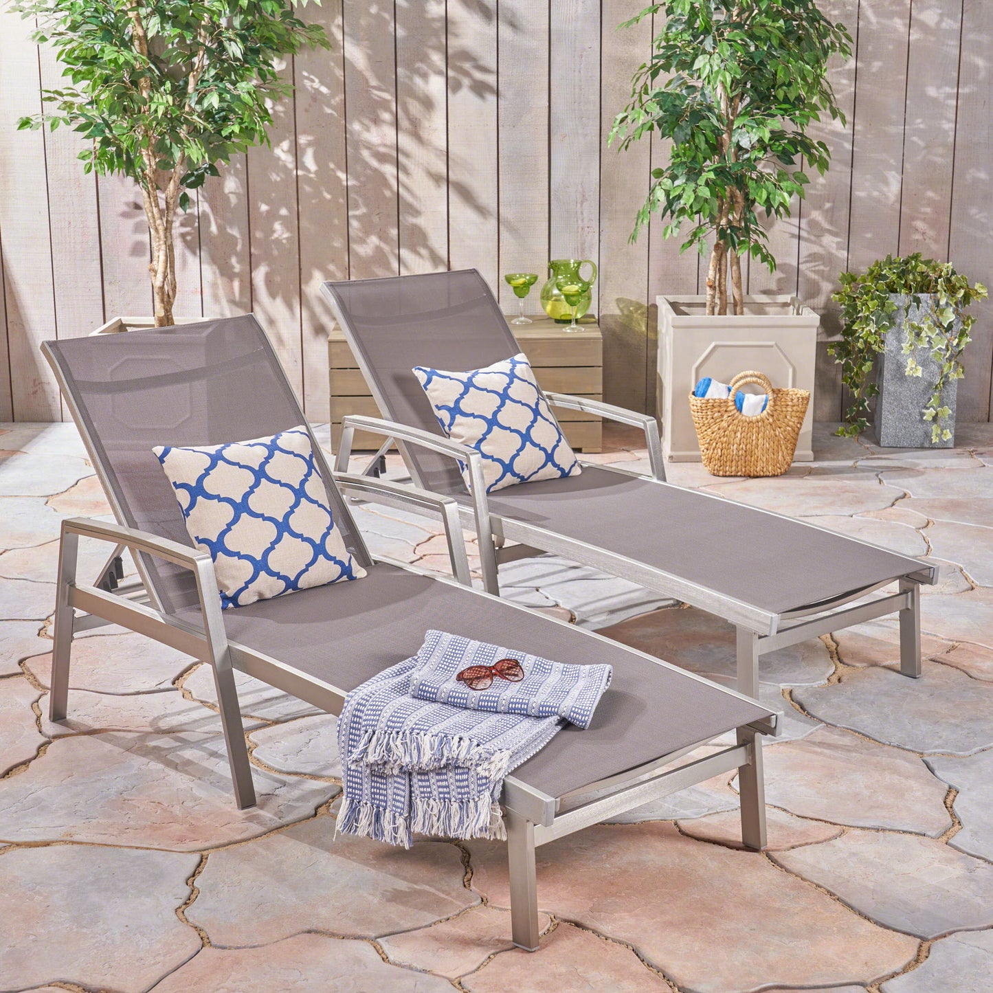 Oxton - Chaise Lounge Stylish Outdoor Seating