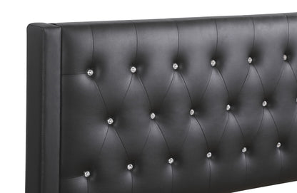 Stylish Bed For Spacious Rooms Contemporary