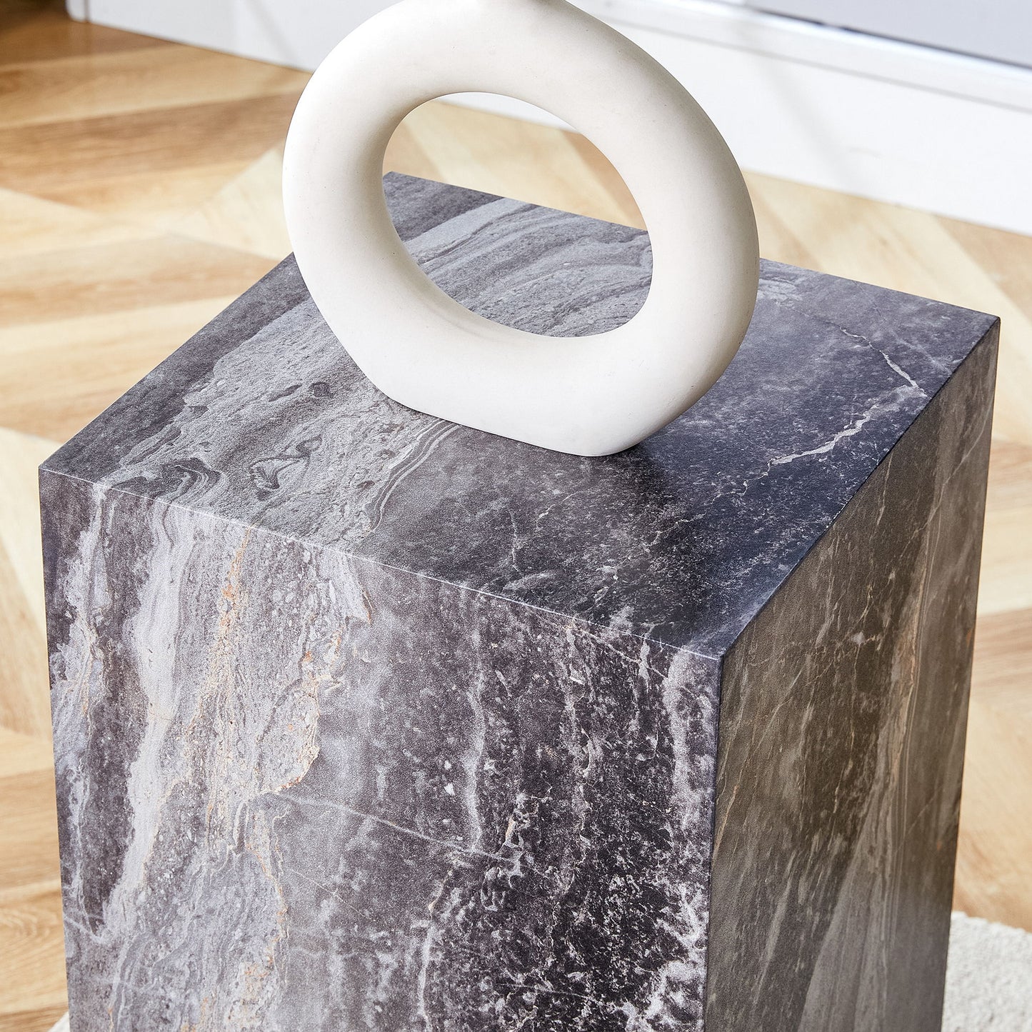 Modern Coffee Table With Stylish Design