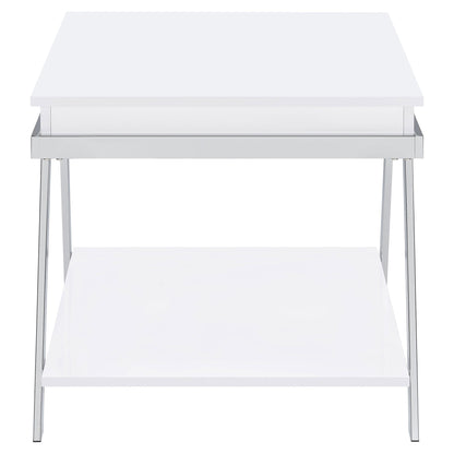 Briana - Table