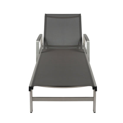 Oaxton - Chaise Lounge