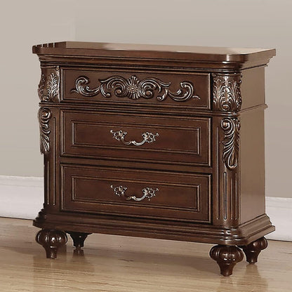 3 Piece Bedroom Set, Majestic Formal Bed With 2 Nightstands