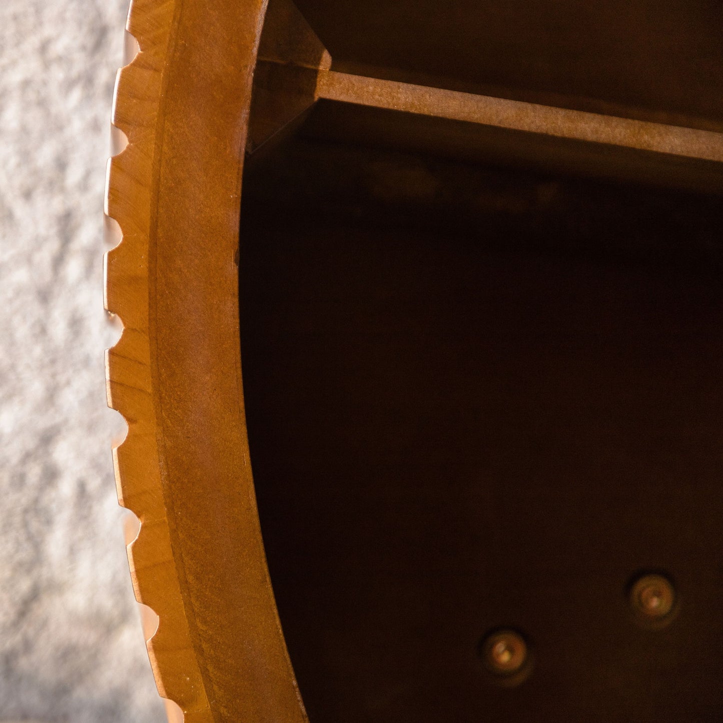 Round Retro Coffee With Solid Wood Legs
