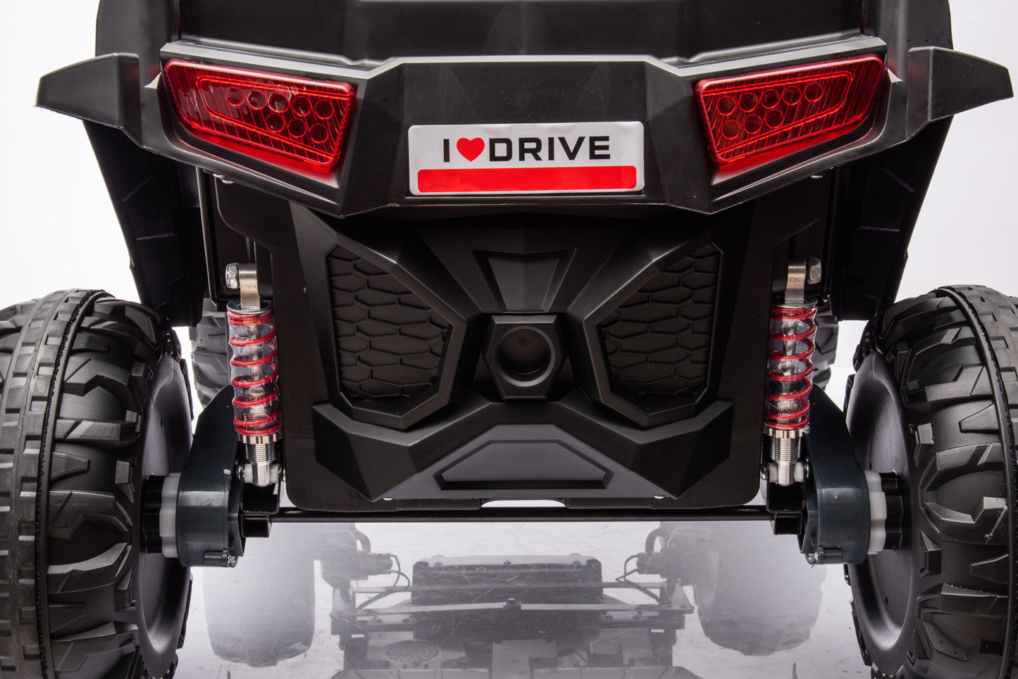 12V7A*1 30W*4 Four-Wheel Drive Seat One Button Start, Forward And Backward, High And Low Speed, Music, Front Light, Power Display, Two Doors Can Open, 2.4G R / C, Seat Belt Four Wheel Absorber