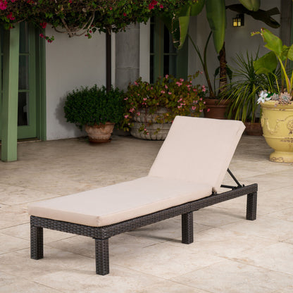 Puerta - Chaise Lounge Frame Cushion Outdoor Wicker Iron - Beige / Dark Brown