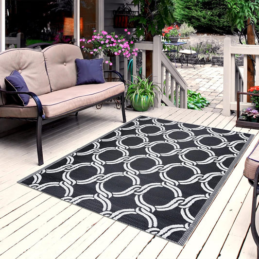 Playa Outdoor Rug - Crease-Free Recycled Plastic Floor Mat for Patio, Camping, Beach, Balcony, Porch, Deck - Weather, Water, Stain, Lightweight, Fade and UV Resistant - Marrakesh- Black & White (5'x7')