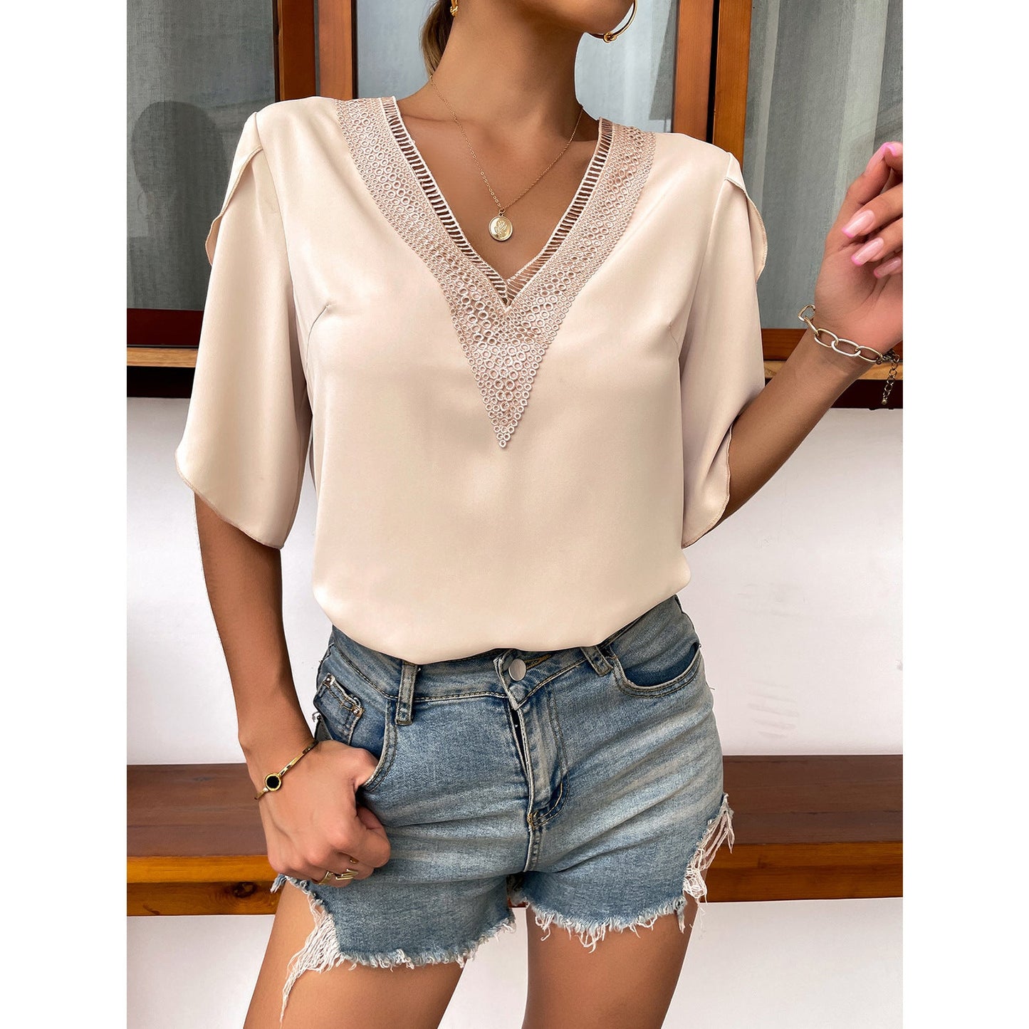 YESFASHION Cross-border Popular Lace Tops V-neck T-shirt